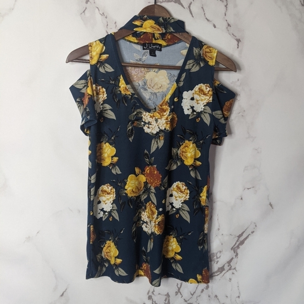 J For Justify Shirt Womens Small Cut Out Mock V Neck Stretch Soft Blue Floral
